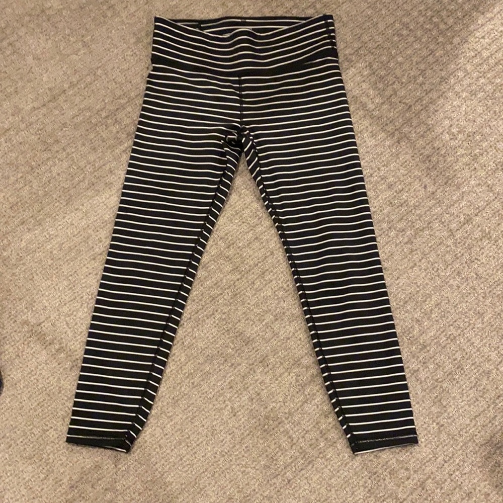 Gapfit 7/8 leggings.